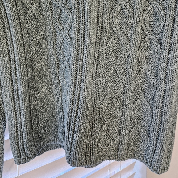 Cabela's Cable Knit - Picture 2 of 4